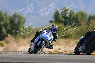 media/Nov-06-2022-SoCal Trackdays (Sun) [[208d2ccc26]]/Turn 7 Set 1 (1050am)/